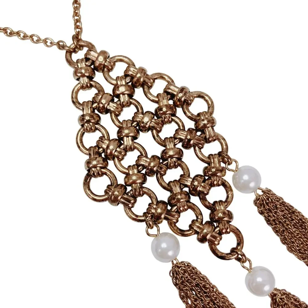 Signed Banana Republic VTG 1990s Gold Tone Pearl Tassel Pendant Necklace